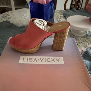 Lisa & Vicky